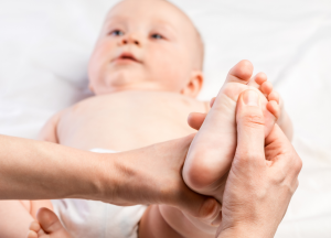  Jak może pomóc osteopata dziecięcy?